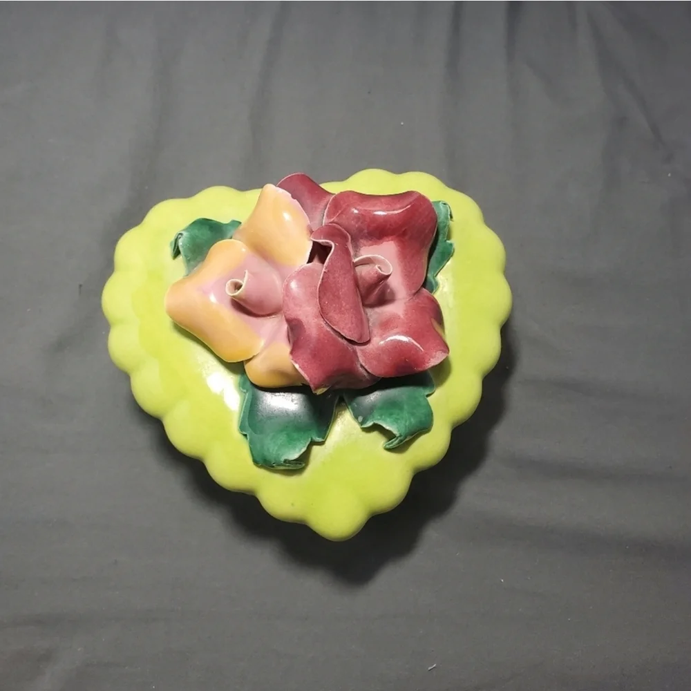 Johannes Brahm California pottery Rose heart Jewelry dish box 105